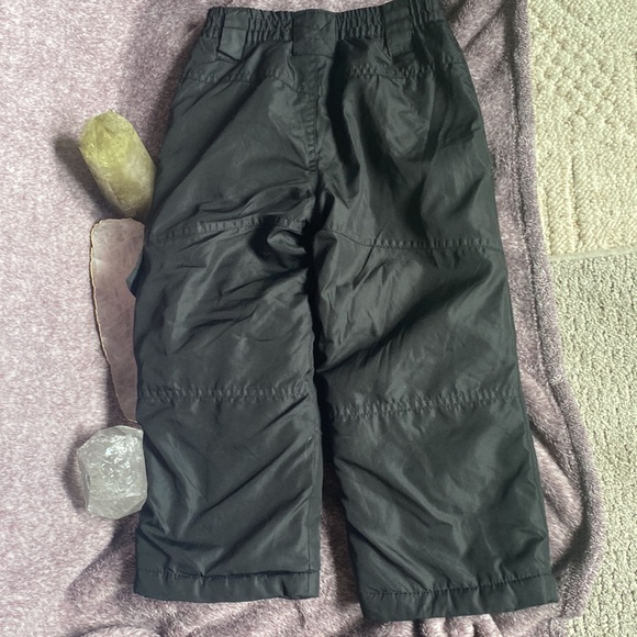 Size 4-5 Snow Pants - Picture 3 of 3